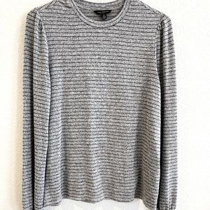 LUCKY size small soft long sleeve